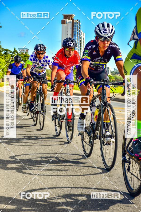 Buy your photos of the event11 Volta Ciclstica de Brusque on Fotop