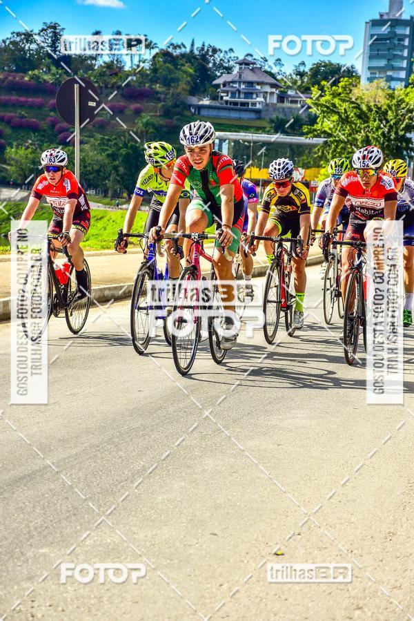 Buy your photos of the event11 Volta Ciclstica de Brusque on Fotop