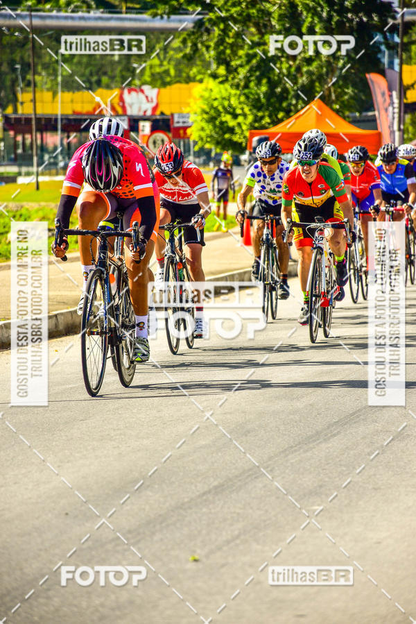 Buy your photos of the event11 Volta Ciclstica de Brusque on Fotop
