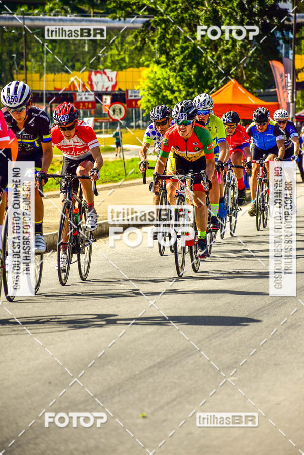 Buy your photos of the event11 Volta Ciclstica de Brusque on Fotop