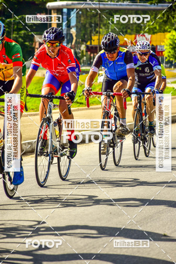 Buy your photos of the event11 Volta Ciclstica de Brusque on Fotop