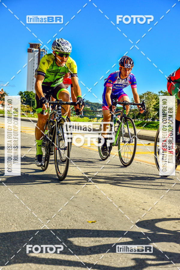 Buy your photos of the event11 Volta Ciclstica de Brusque on Fotop