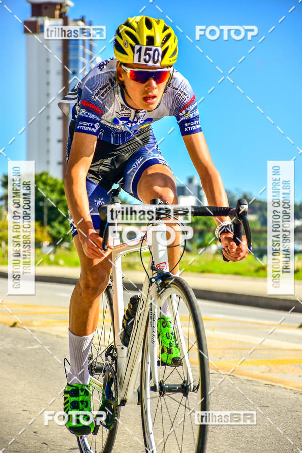 Buy your photos of the event11 Volta Ciclstica de Brusque on Fotop