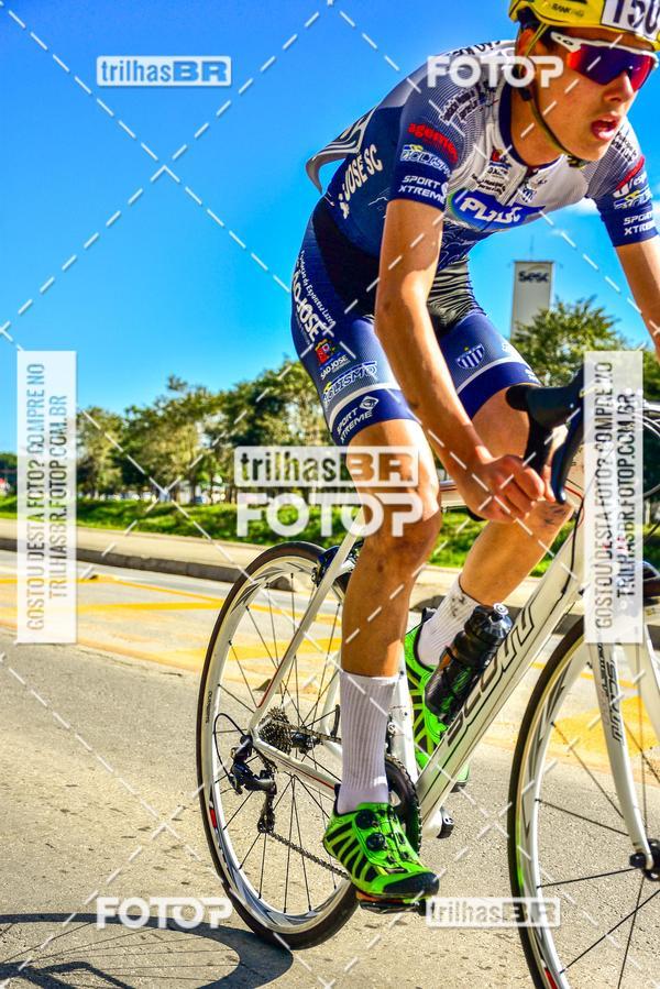 Buy your photos of the event11 Volta Ciclstica de Brusque on Fotop