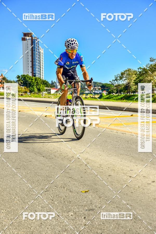 Buy your photos of the event11 Volta Ciclstica de Brusque on Fotop