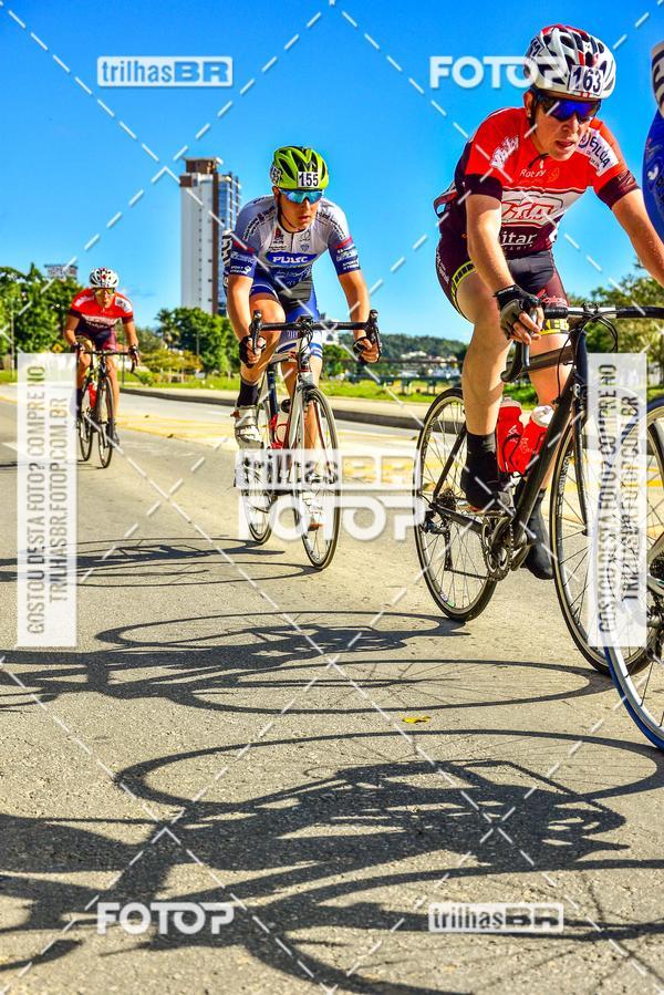 Buy your photos of the event11 Volta Ciclstica de Brusque on Fotop