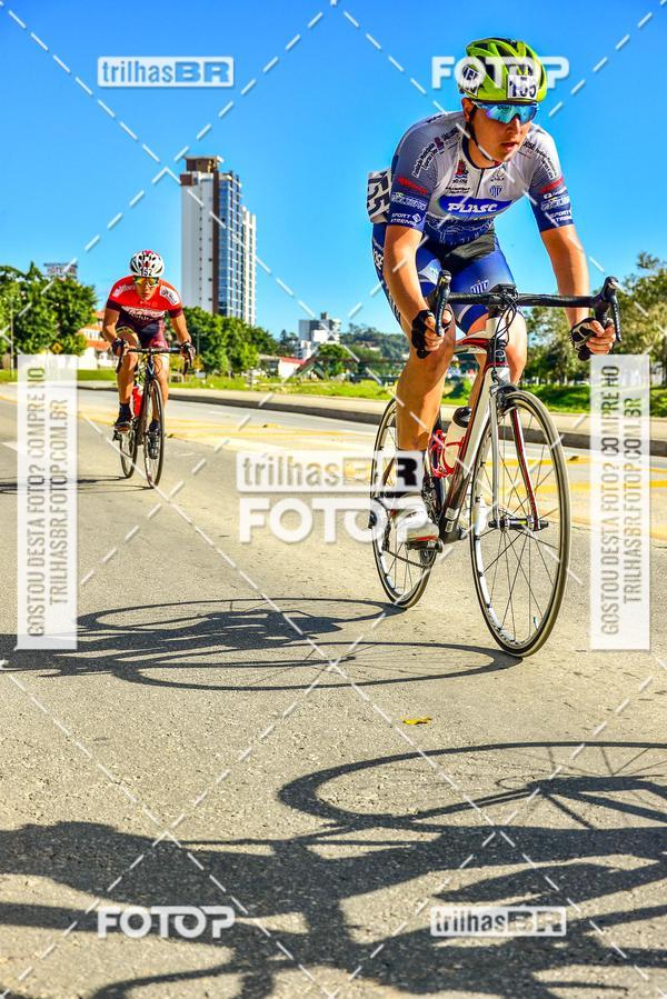 Buy your photos of the event11 Volta Ciclstica de Brusque on Fotop