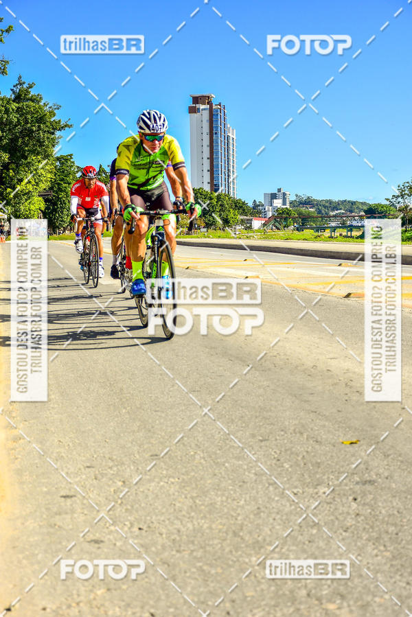 Buy your photos of the event11 Volta Ciclstica de Brusque on Fotop