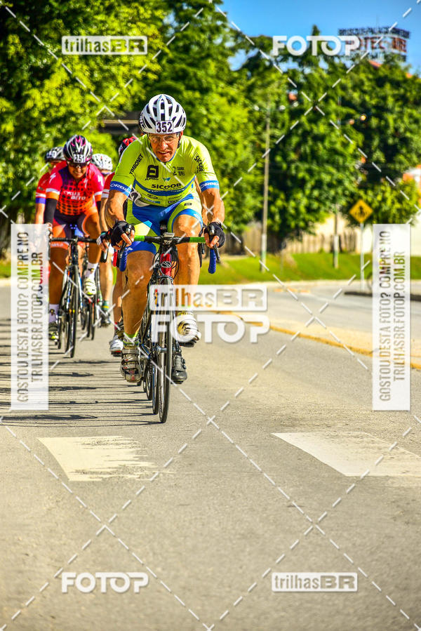 Buy your photos of the event11 Volta Ciclstica de Brusque on Fotop