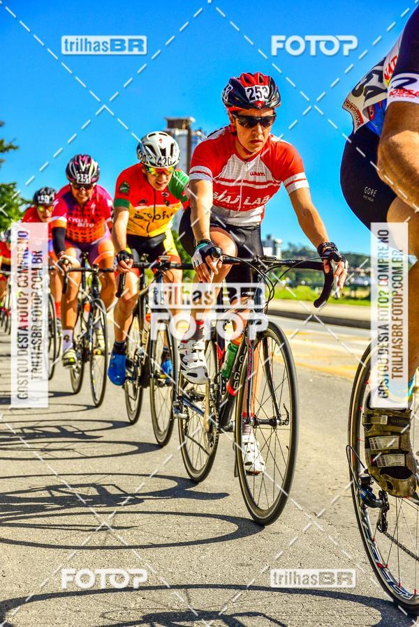 Buy your photos of the event11 Volta Ciclstica de Brusque on Fotop