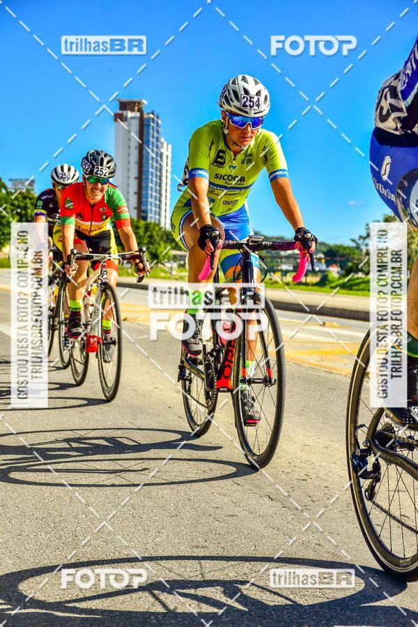 Buy your photos of the event11 Volta Ciclstica de Brusque on Fotop