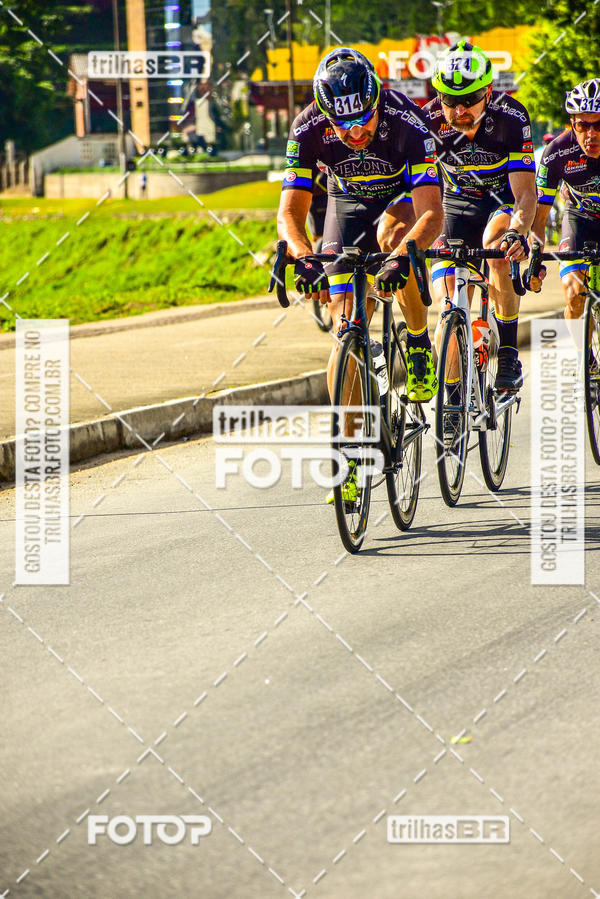 Buy your photos of the event11 Volta Ciclstica de Brusque on Fotop