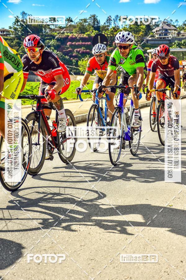 Buy your photos of the event11 Volta Ciclstica de Brusque on Fotop