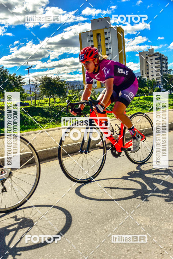 Buy your photos of the event11 Volta Ciclstica de Brusque on Fotop