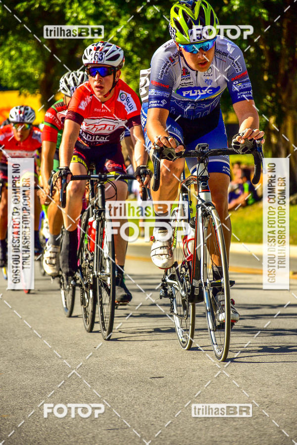 Buy your photos of the event11 Volta Ciclstica de Brusque on Fotop