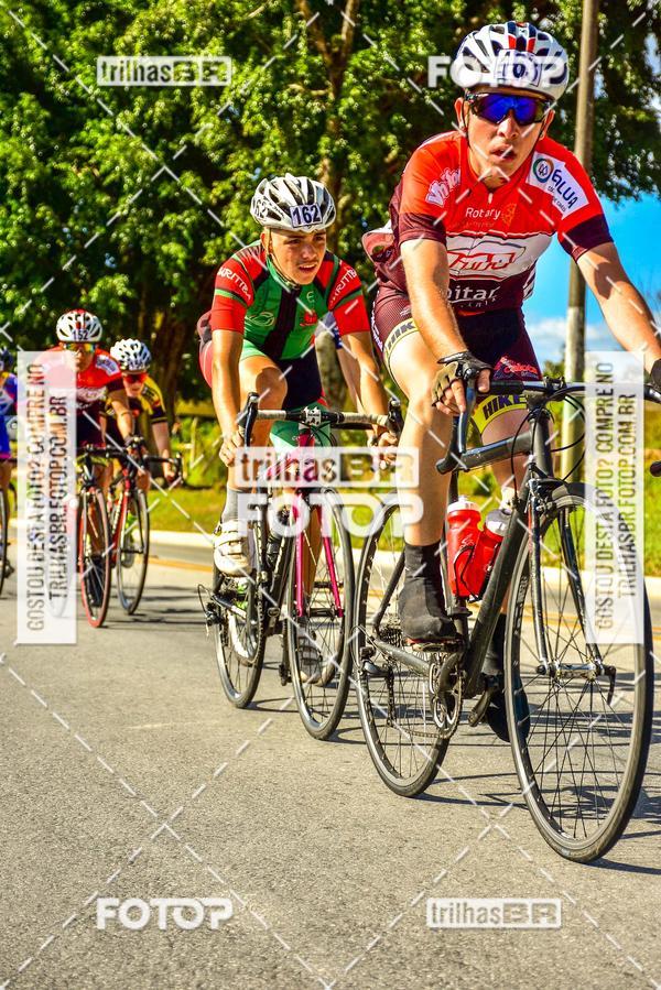 Buy your photos of the event11 Volta Ciclstica de Brusque on Fotop