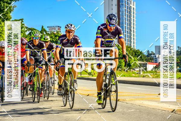 Buy your photos of the event11 Volta Ciclstica de Brusque on Fotop