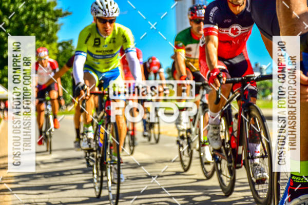 Buy your photos of the event11 Volta Ciclstica de Brusque on Fotop