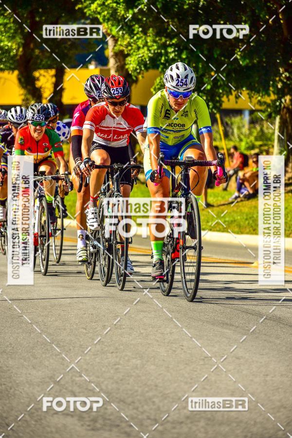 Buy your photos of the event11 Volta Ciclstica de Brusque on Fotop