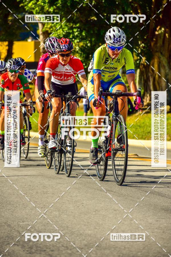 Buy your photos of the event11 Volta Ciclstica de Brusque on Fotop