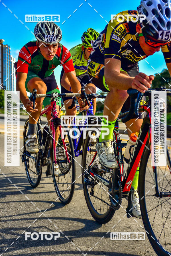 Buy your photos of the event11 Volta Ciclstica de Brusque on Fotop