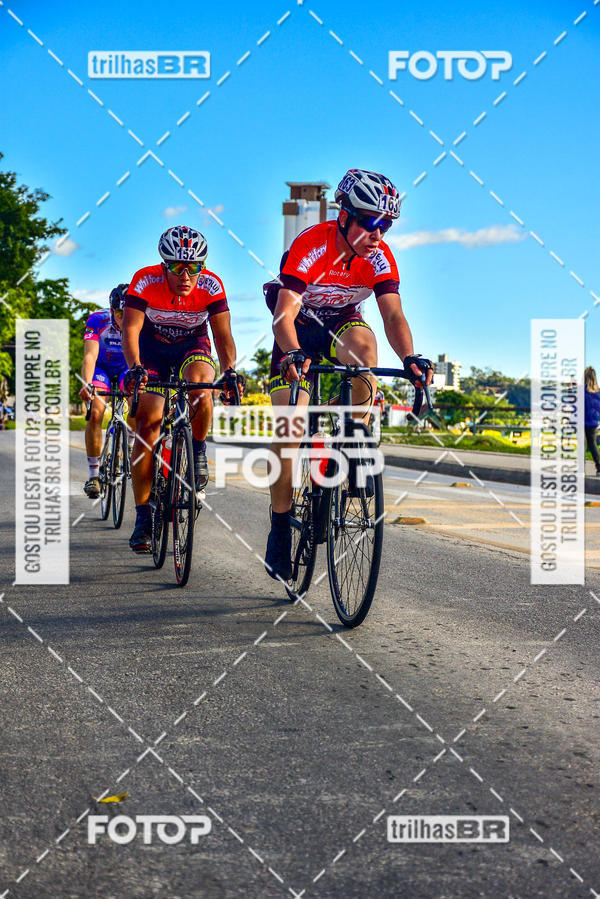 Buy your photos of the event11 Volta Ciclstica de Brusque on Fotop