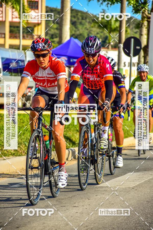 Buy your photos of the event11 Volta Ciclstica de Brusque on Fotop