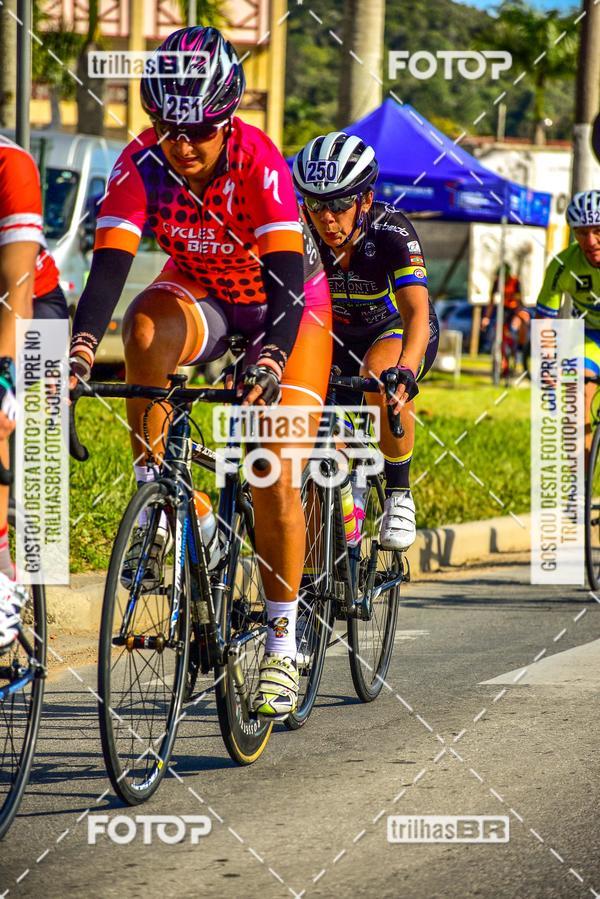 Buy your photos of the event11 Volta Ciclstica de Brusque on Fotop