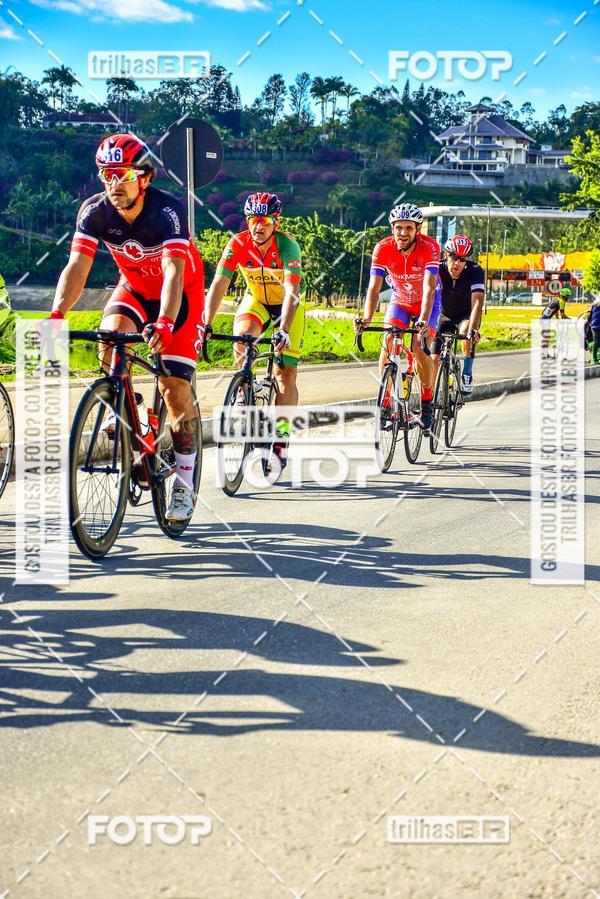 Buy your photos of the event11 Volta Ciclstica de Brusque on Fotop