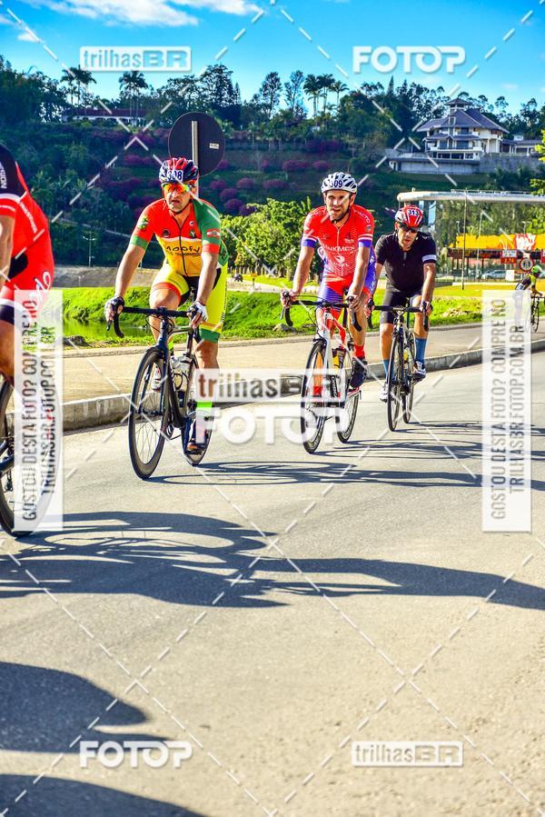 Buy your photos of the event11 Volta Ciclstica de Brusque on Fotop