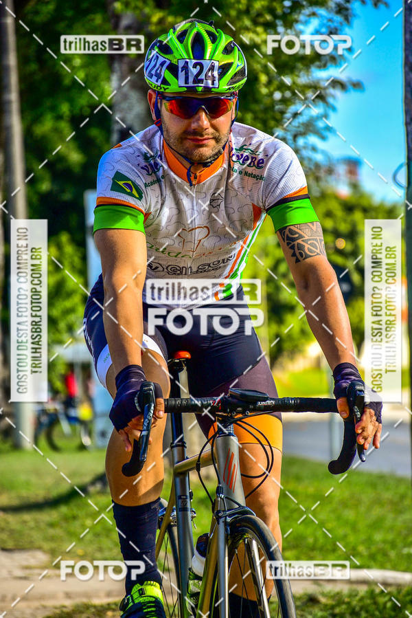 Buy your photos of the event11 Volta Ciclstica de Brusque on Fotop