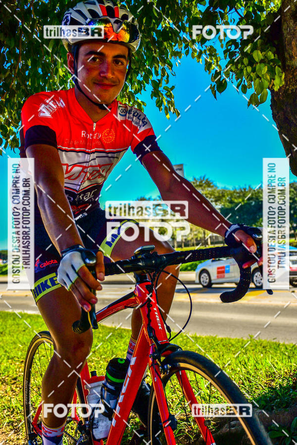 Buy your photos of the event11 Volta Ciclstica de Brusque on Fotop
