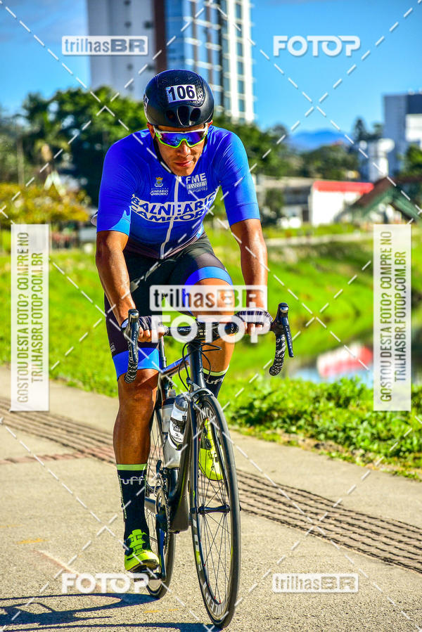 Buy your photos of the event11 Volta Ciclstica de Brusque on Fotop