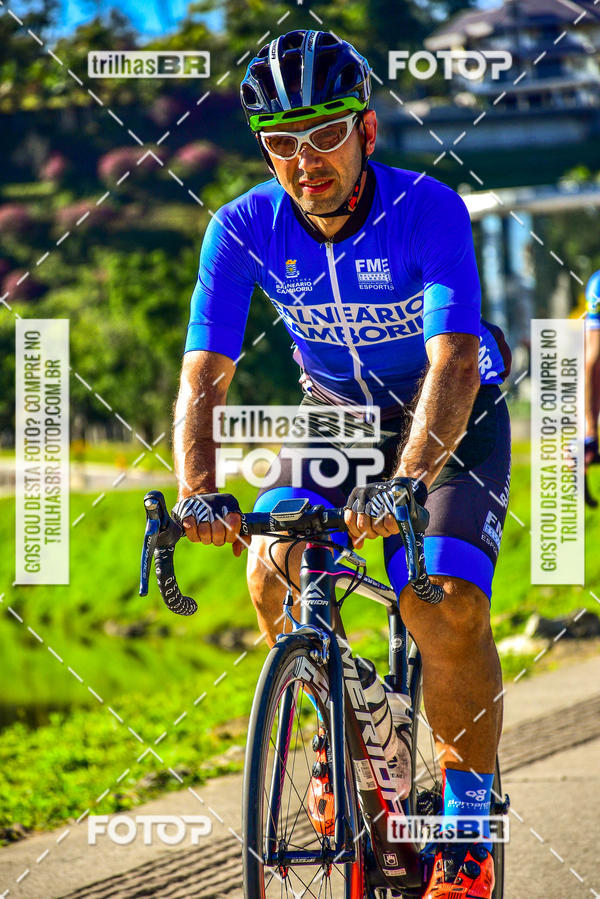Buy your photos of the event11 Volta Ciclstica de Brusque on Fotop
