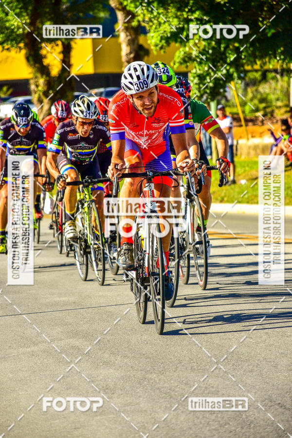 Buy your photos of the event11 Volta Ciclstica de Brusque on Fotop