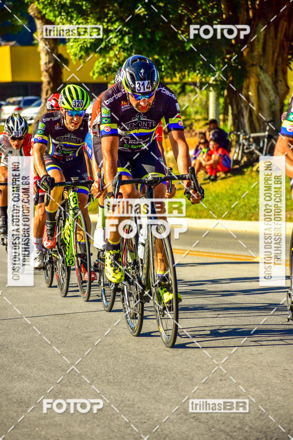Buy your photos of the event11 Volta Ciclstica de Brusque on Fotop