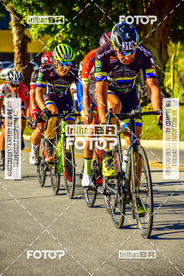Buy your photos of the event11 Volta Ciclstica de Brusque on Fotop