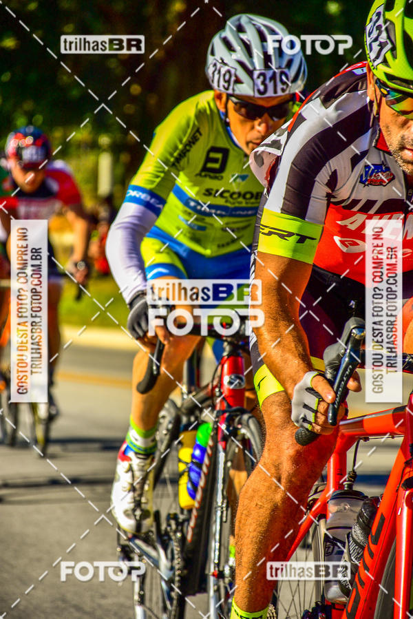 Buy your photos of the event11 Volta Ciclstica de Brusque on Fotop