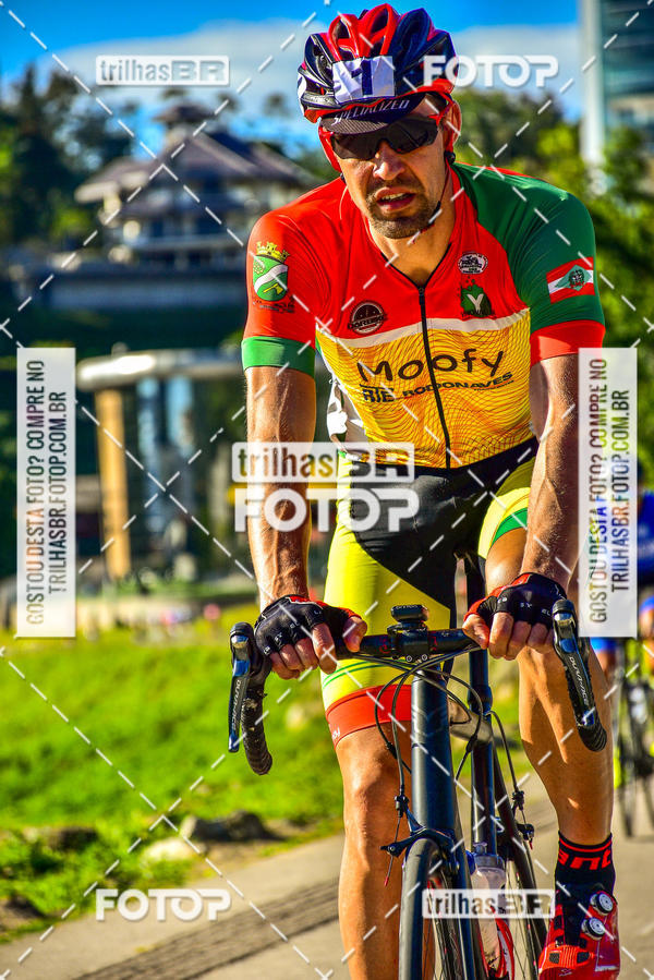 Buy your photos of the event11 Volta Ciclstica de Brusque on Fotop