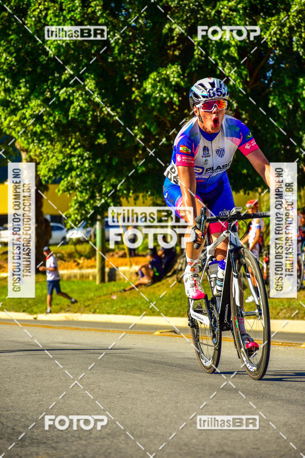 Buy your photos of the event11 Volta Ciclstica de Brusque on Fotop