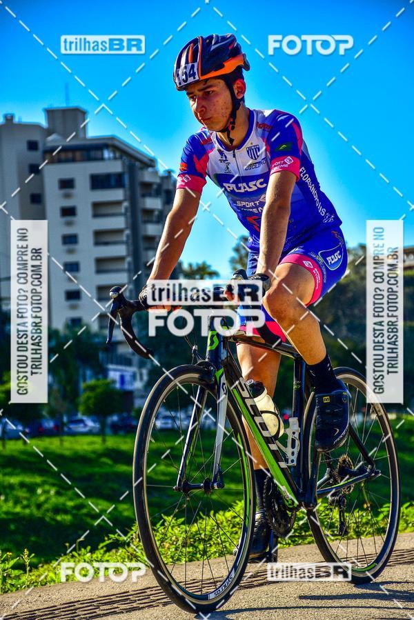 Buy your photos of the event11 Volta Ciclstica de Brusque on Fotop