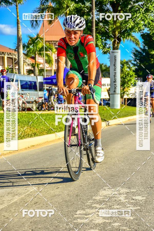 Buy your photos of the event11 Volta Ciclstica de Brusque on Fotop