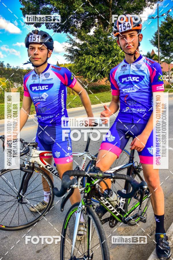 Buy your photos of the event11 Volta Ciclstica de Brusque on Fotop