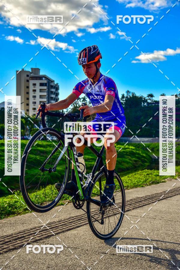 Buy your photos of the event11 Volta Ciclstica de Brusque on Fotop