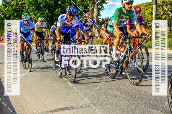 Buy your photos of the event11 Volta Ciclstica de Brusque on Fotop