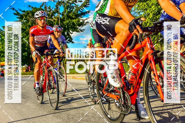 Buy your photos of the event11 Volta Ciclstica de Brusque on Fotop