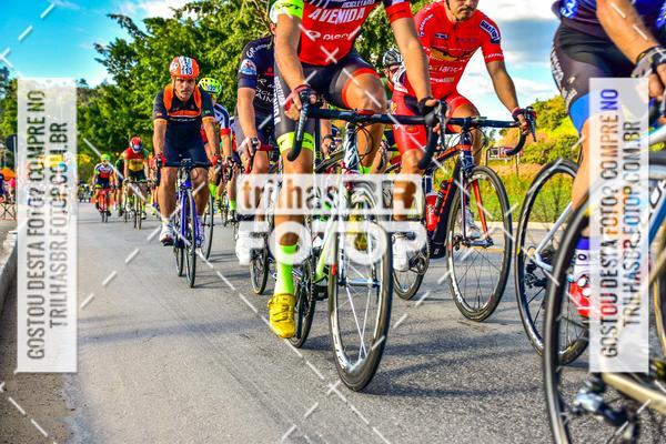 Buy your photos of the event11 Volta Ciclstica de Brusque on Fotop