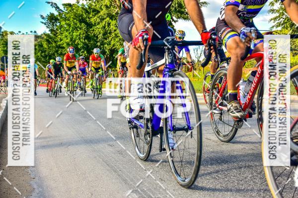 Buy your photos of the event11 Volta Ciclstica de Brusque on Fotop