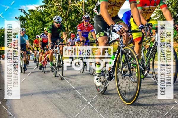 Buy your photos of the event11 Volta Ciclstica de Brusque on Fotop