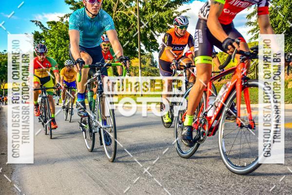 Buy your photos of the event11 Volta Ciclstica de Brusque on Fotop